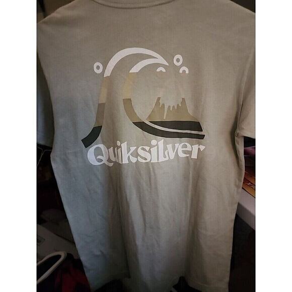 NWT Quicksilver Men’s Shirt Logo On Back Island Time Sz S CR5 EXCELLENT - Picture 2 of 5